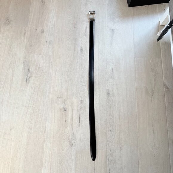 Levi's Synthetic Leather Black Belt size M Excellent Condition - Picture 6 of 6